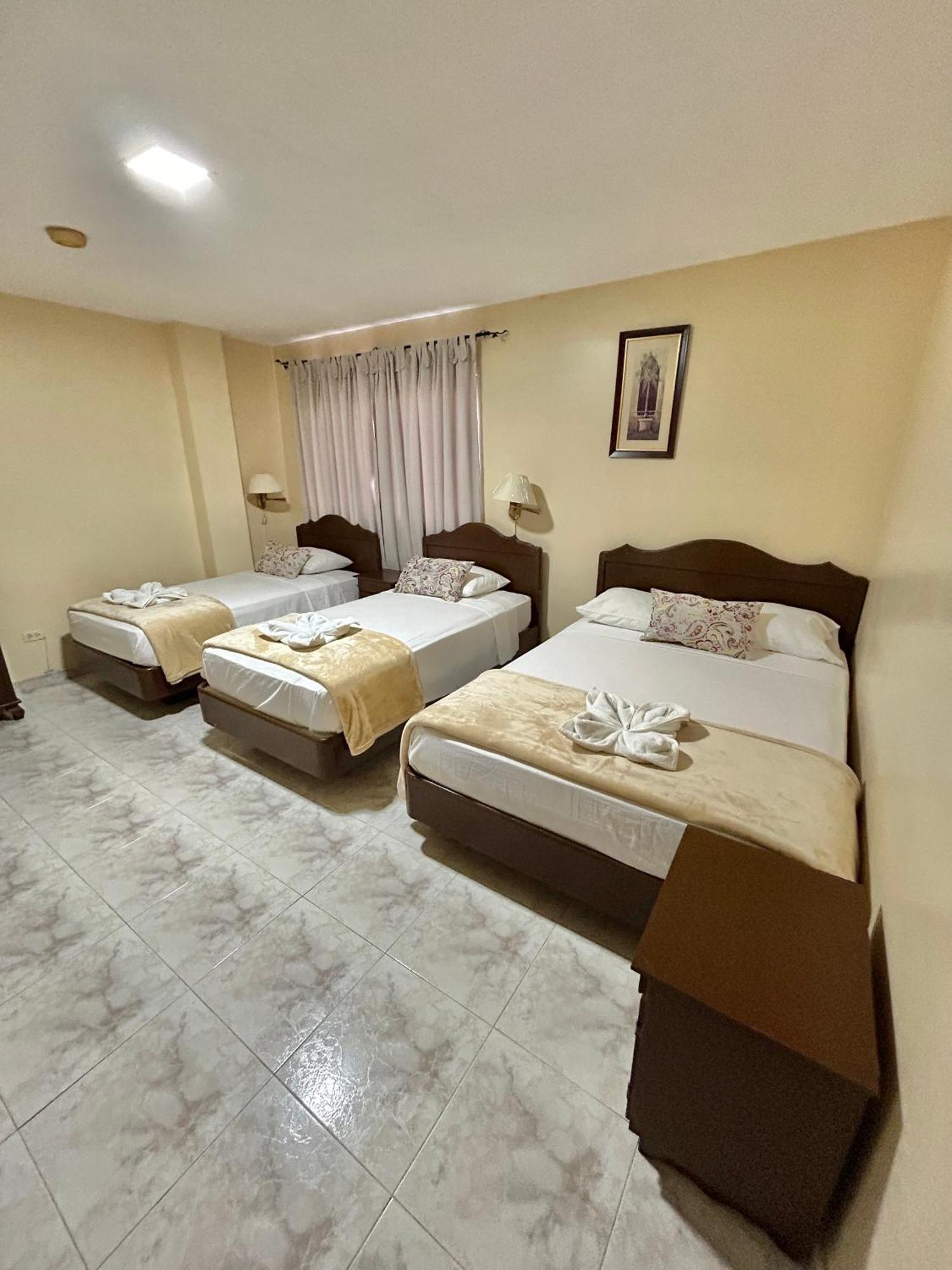 Hotel Madrid Chiriqui เดวิด ภายนอก รูปภาพ